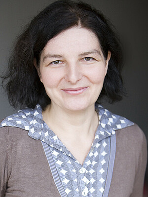 Portraitfoto von Anny Schweigkofler Kuhn