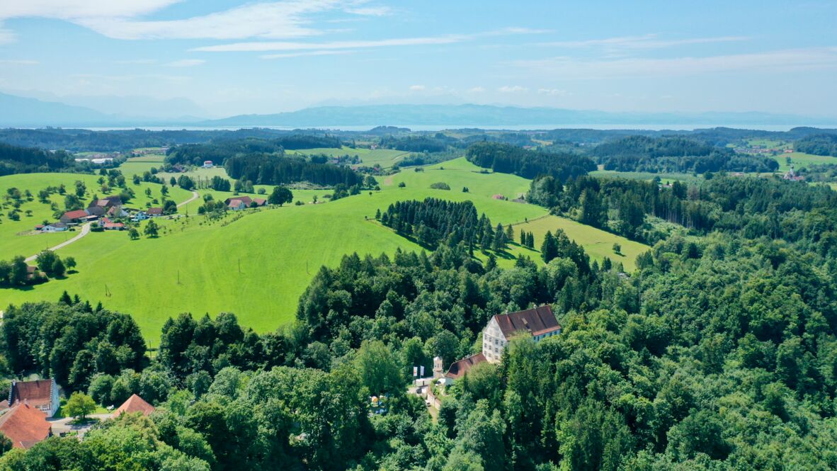 Kunstcamp Achberg Luftaufnahme BF Kunstcamp Achberg Luftaufnahme BF