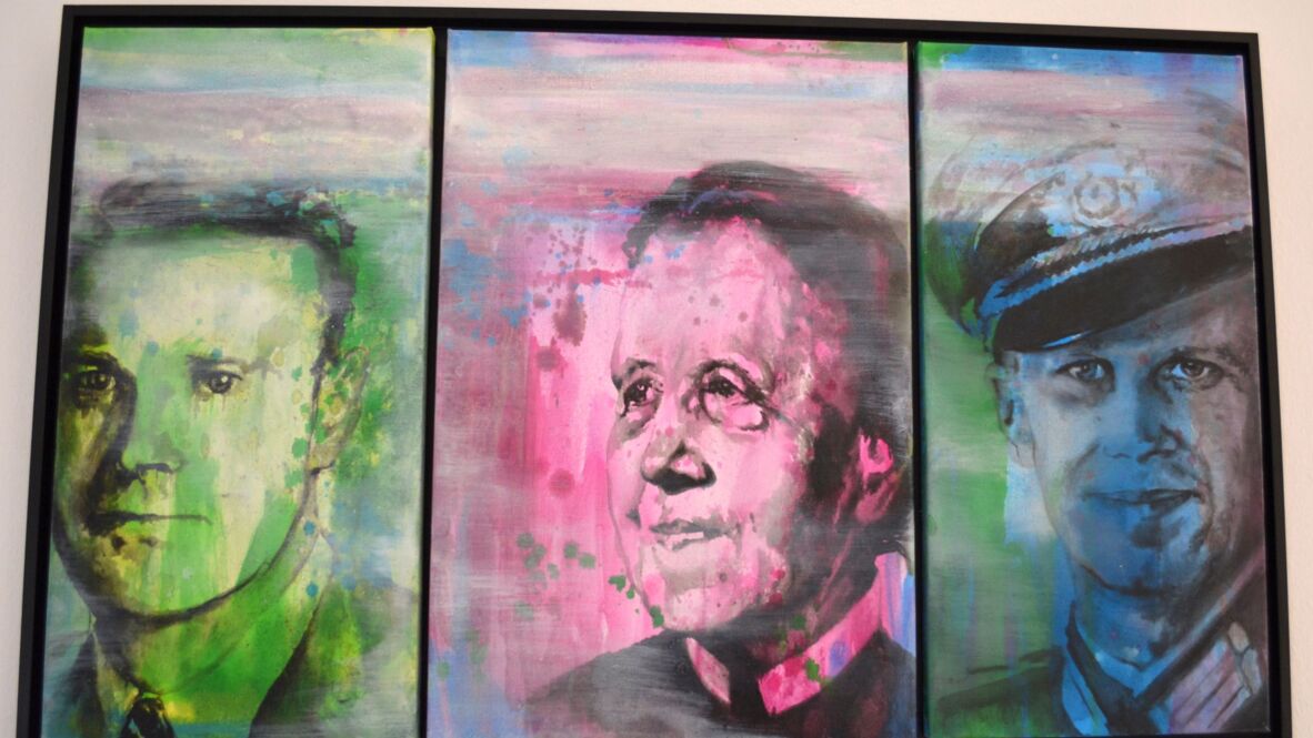 PH_Ausstellung_Galerie_der_Aufrechten_-_Portraet_Familie_von_Haeffen