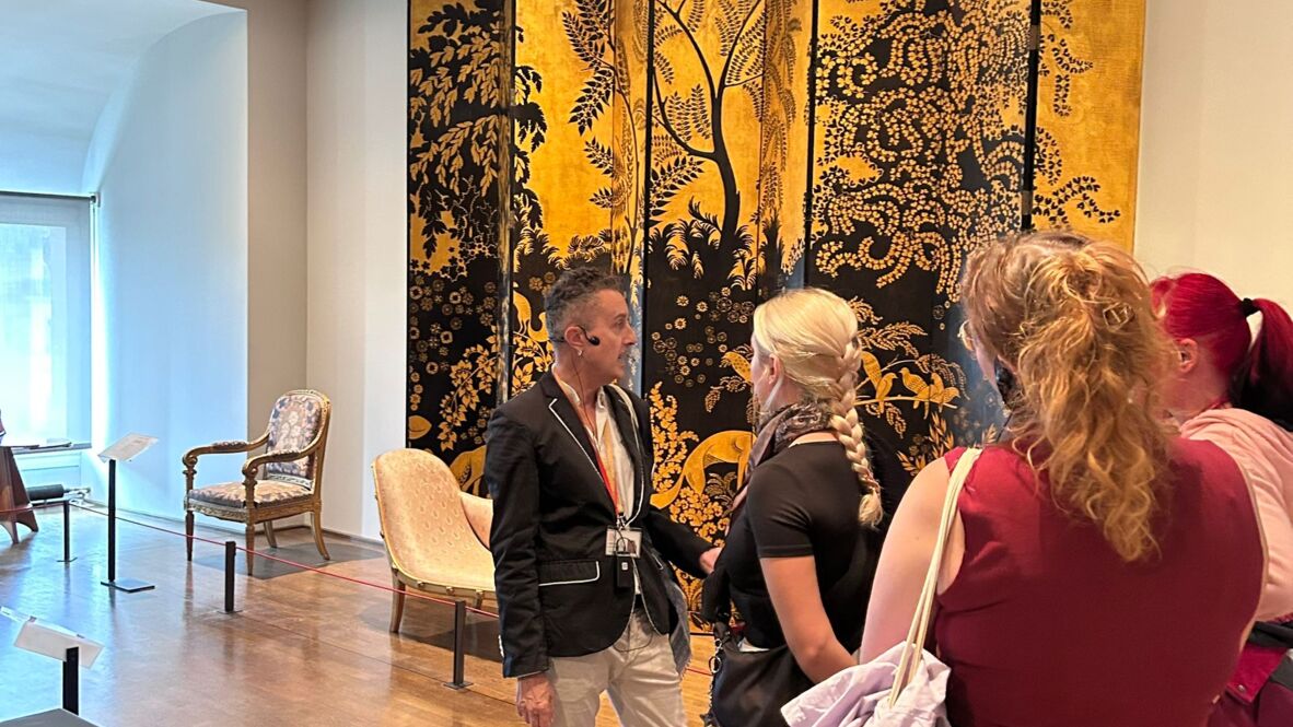 1000093784 1000093784