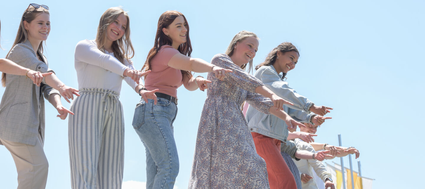 Studierende_Motivation_Werbefoto (20) Studierende_Motivation_Werbefoto (20)