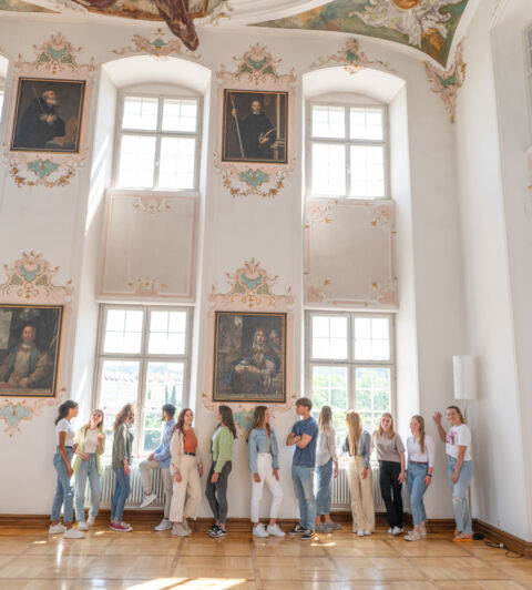 Schlossbau_Studierende (11) Schlossbau_Studierende (11)