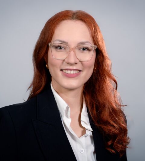 Schlumpp, Theresa Schlumpp, Theresa