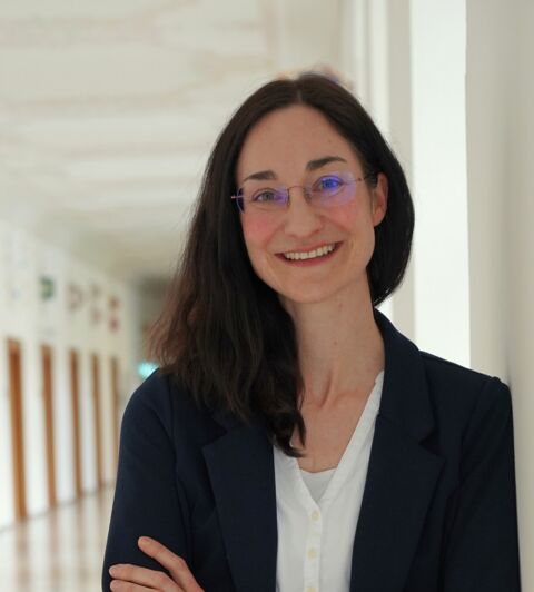 Dr. Juliana Gras, Akademische Rätin im Fach Erziehungswissenschaft der Pädagogischen Hochschule Weingarten, wurde mit dem Maria Gräfin von Linden-Preis 2025 ausgezeichnet. Gras_Juliana_2023