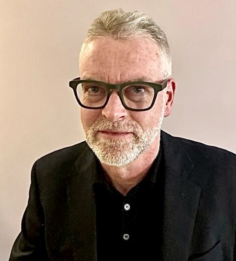 Prof. Dr. Philipp Thomas Prof. Dr. Philipp Thomas