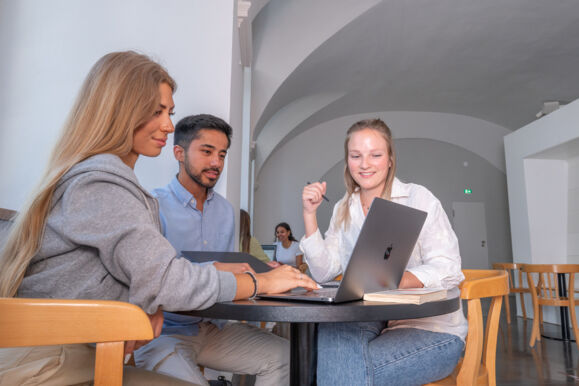 Studierende_an_der_PH_Weingarten (4)