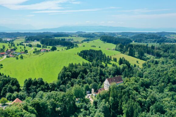 Kunstcamp Achberg Luftaufnahme BF Kunstcamp Achberg Luftaufnahme BF