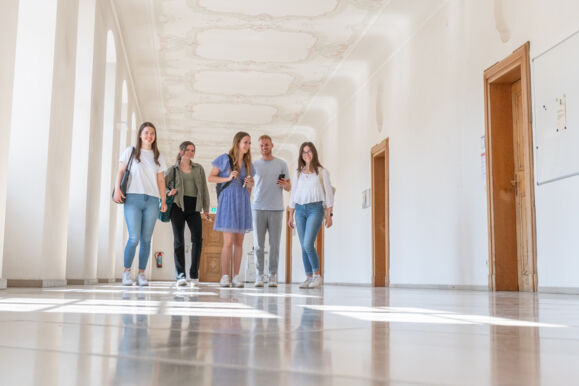 Schlossbau_Studierende (21)