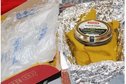 Foto Konstruktion einer Box zum Warmhalten Foto Konstruktion einer Box zum Warmhalten