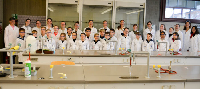 Chemielabor_Science4Kids_Gruppenbild Chemielabor_Science4Kids_Gruppenbild