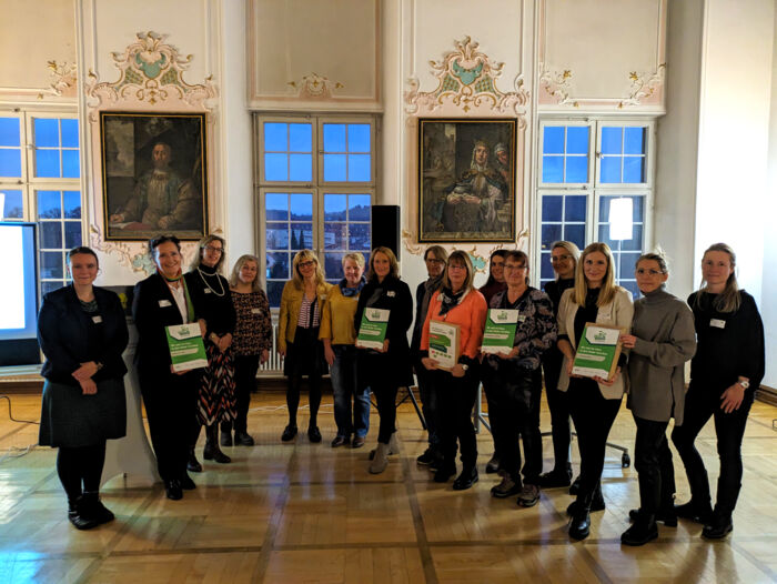 Zertifikatsverleihung_Haus_in_dem_Kinder_forschen Zertifikatsverleihung_Haus_in_dem_Kinder_forschen